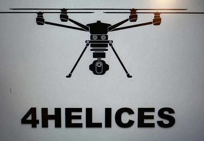 4HELICES