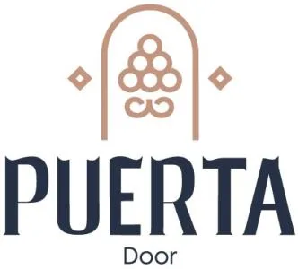 PUERTA Door
