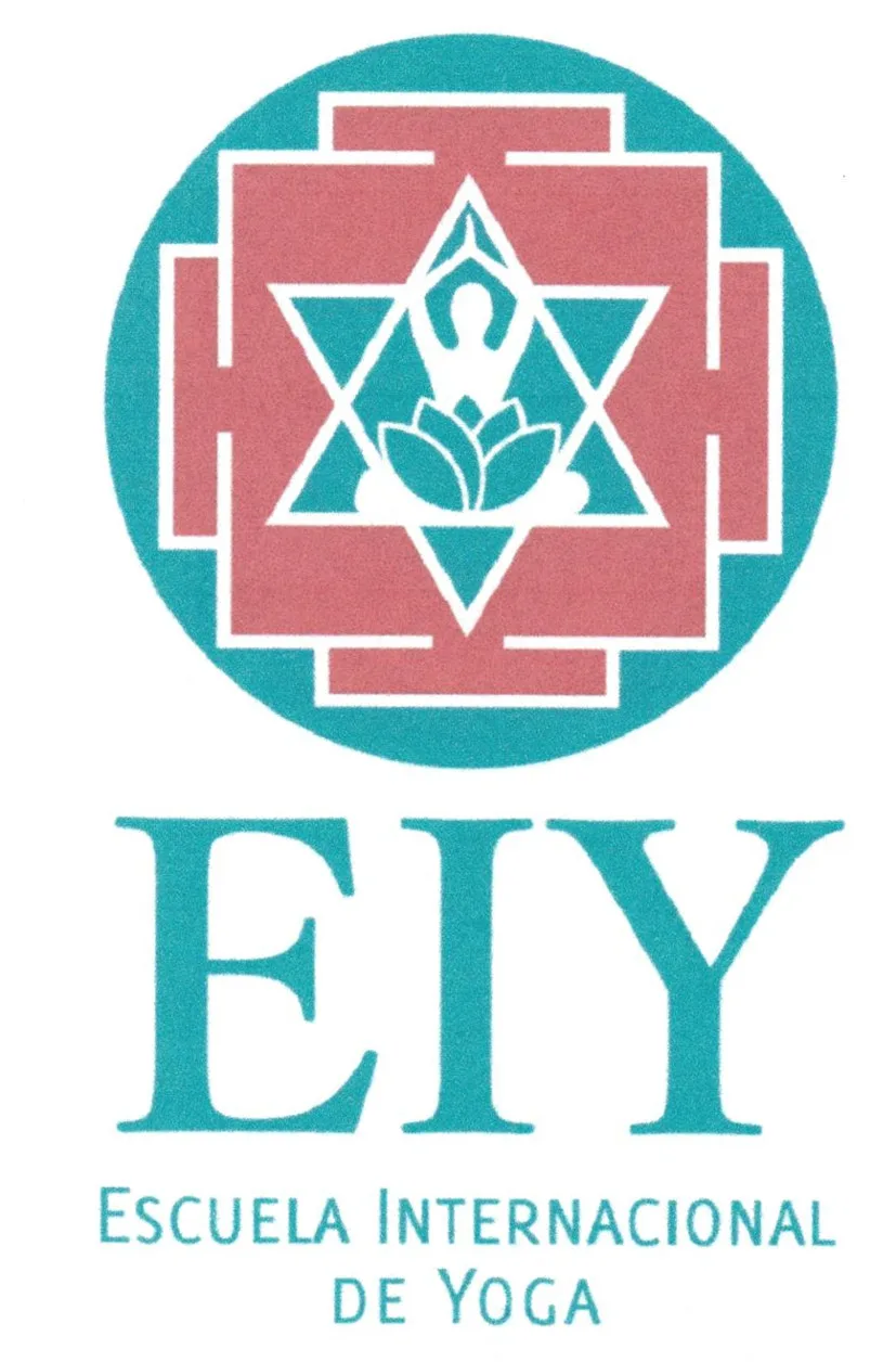 ESCUELA INTERNACIONAL DE YOGA EIY