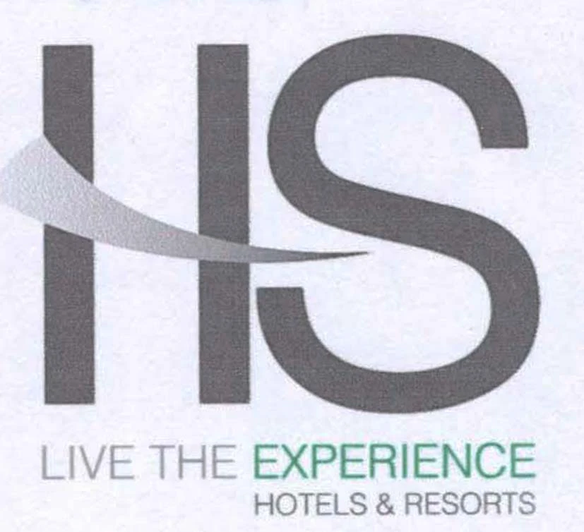 HS LIVE THE EXPERIENCE