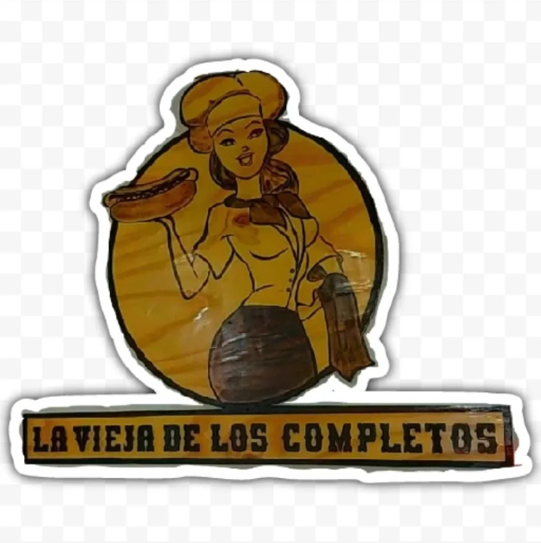 LA VIEJA DE LOS COMPLETOS