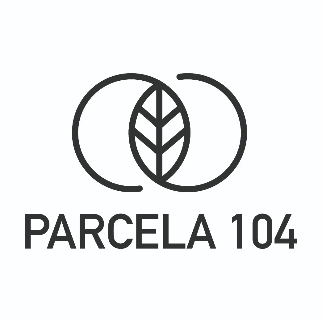 PARCELA 104