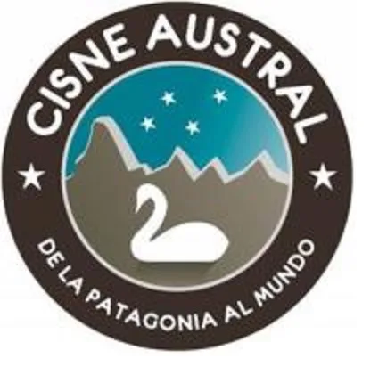CISNE AUSTRAL DE LA PATAGONIA AL MUNDO