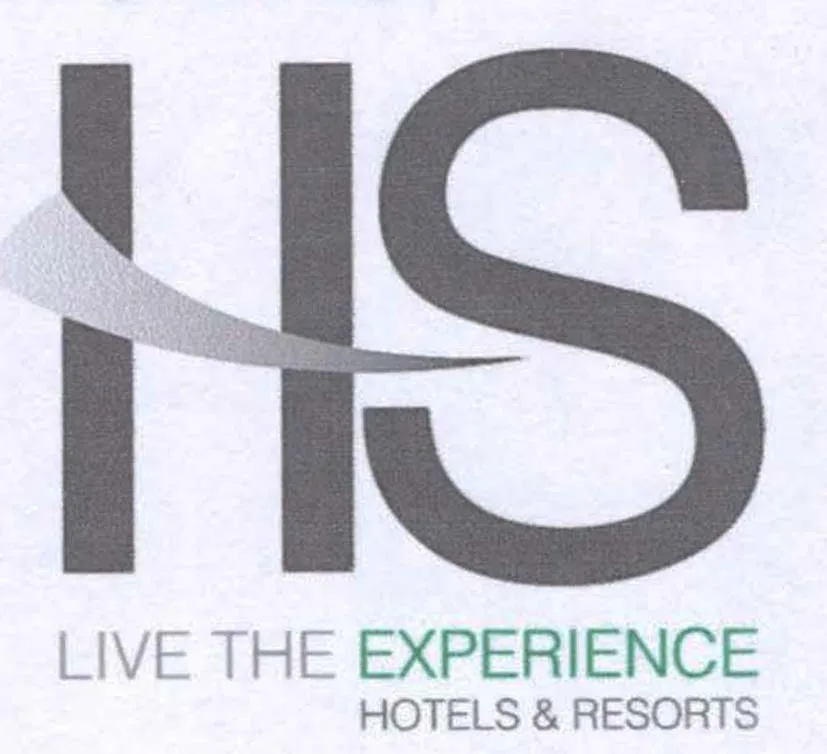 HS LIVE THE EXPERIENCE