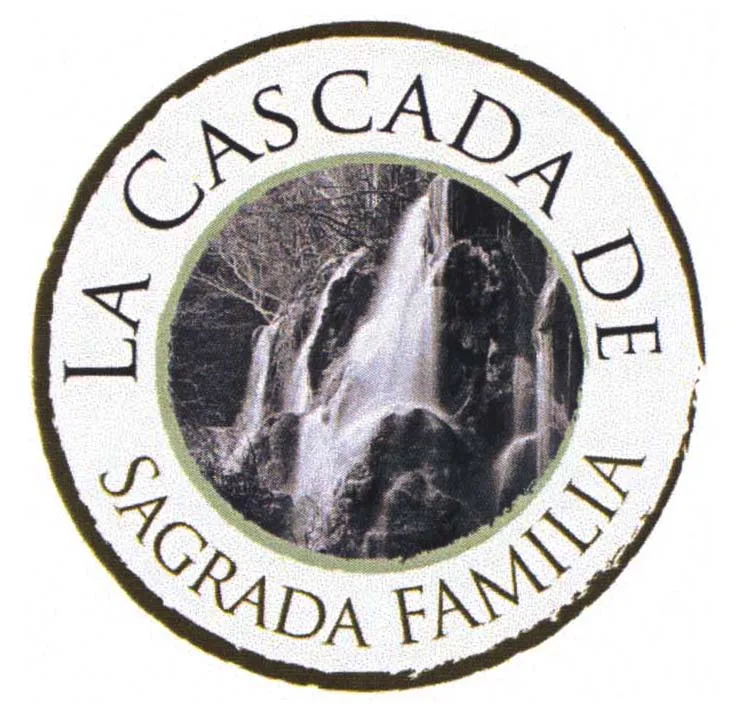 LA CASCADA DE SAGRADA FAMILIA