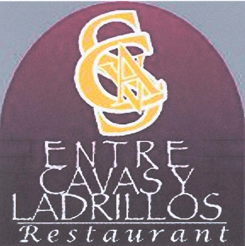 ENTRE CAVAS Y LADRILLOS RESTAURANT