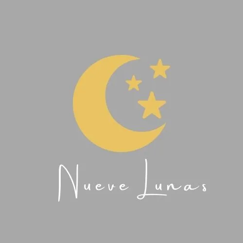 Nueve Lunas