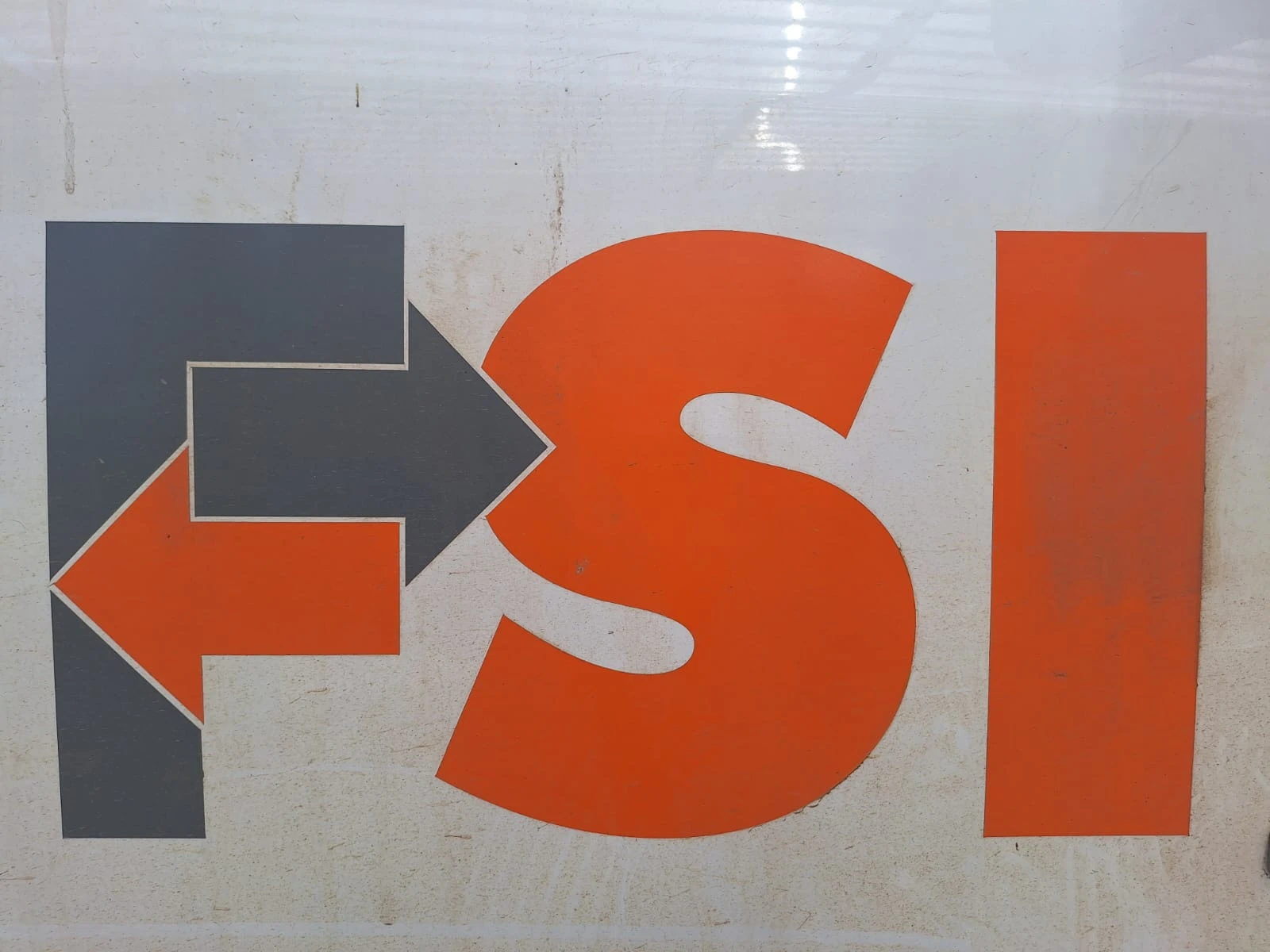 FSI
