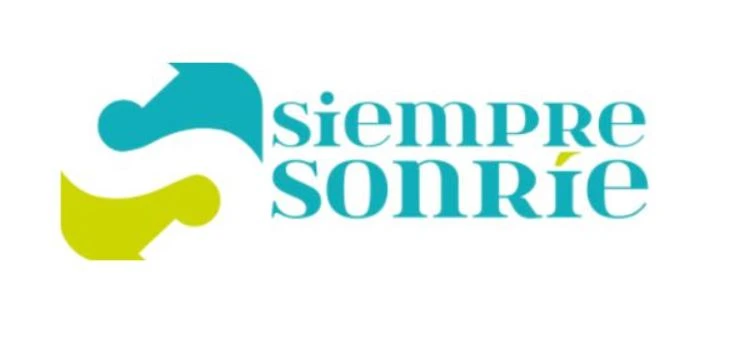 Siempre sonríe