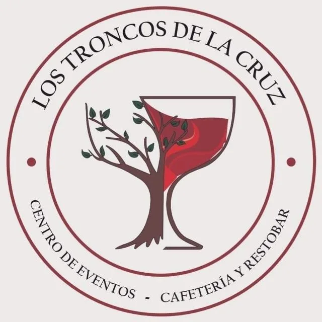 Los Troncos de La Cruz
