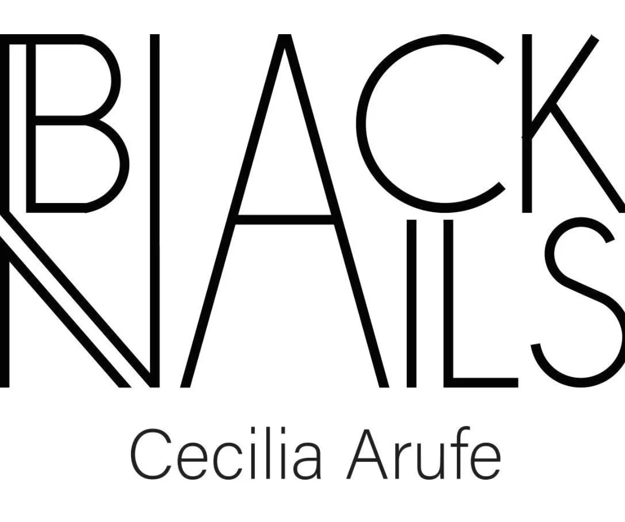BLACK NAILS Cecilia Arufe