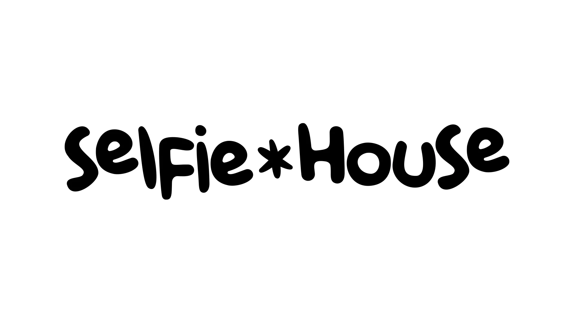 Selfie House