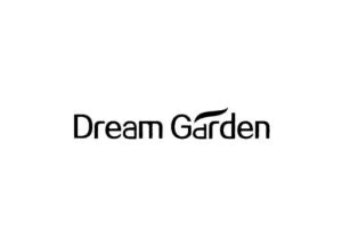 DREAM GARDEN