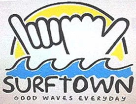 SURFTOWN GOOD WAVES EVERYDAY