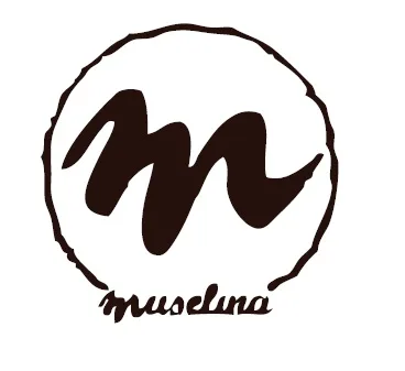 M MUSELINA