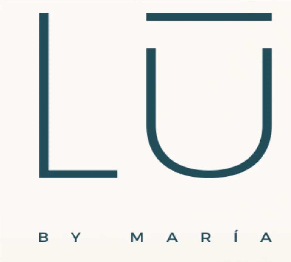 LU BY MARÍA