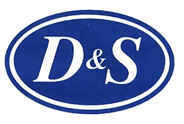 D & S