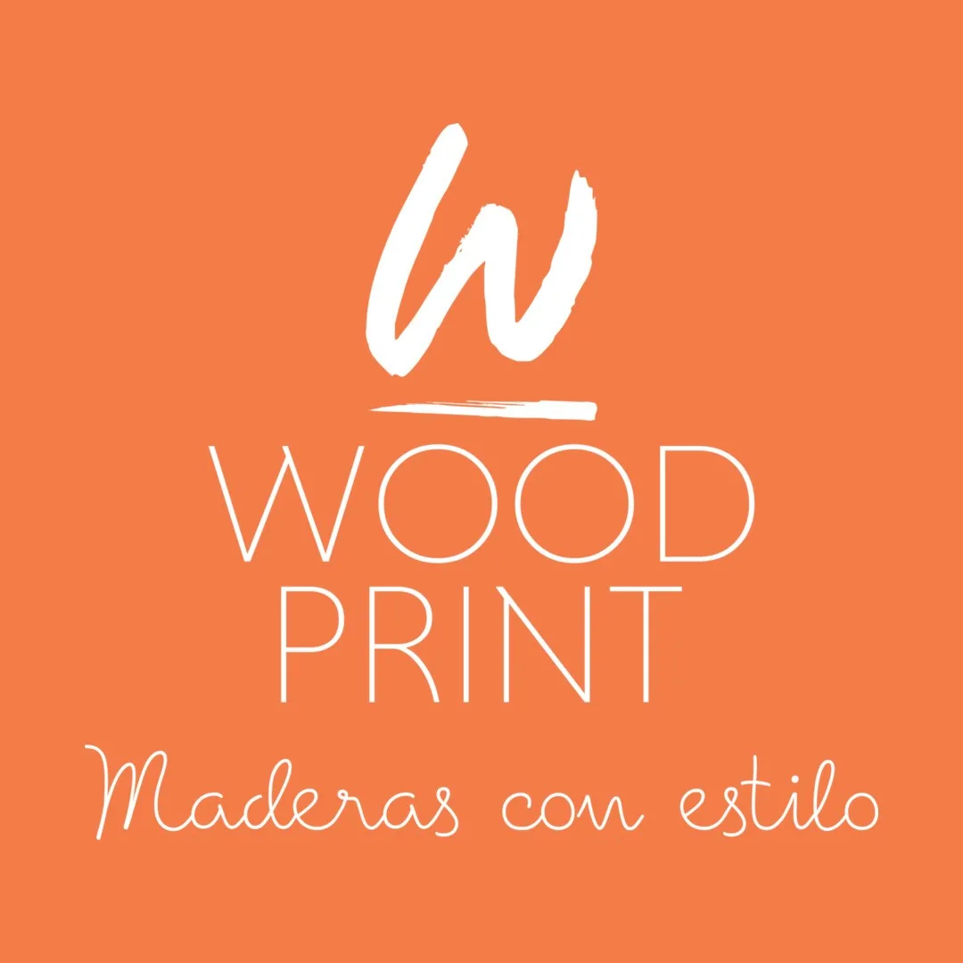 W wood print