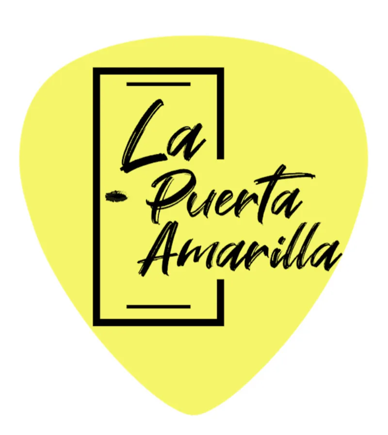 La Puerta Amarilla